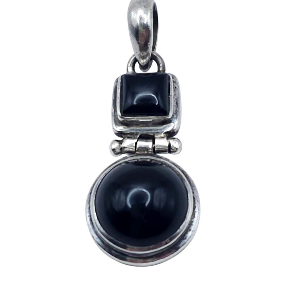 Vintage 925 Sterling Silver Hinged Black Onyx Cabochon Articulated Pendant
